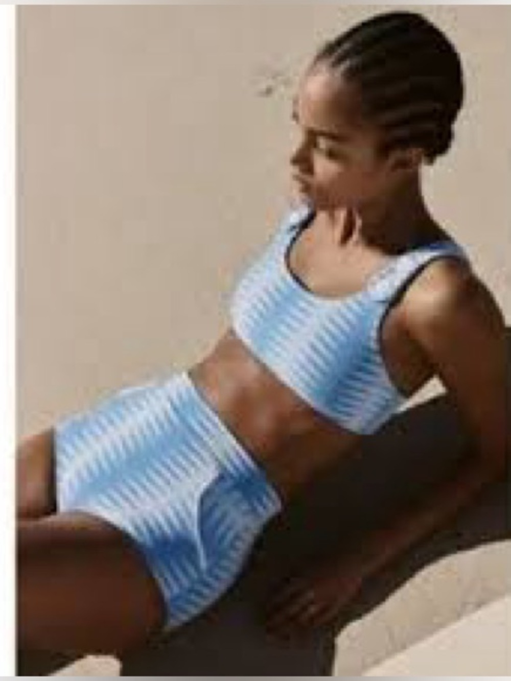 Seea Georgia bikini top in blue size M